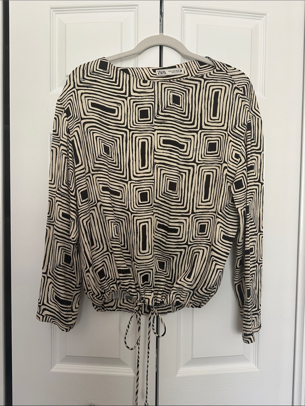 Zara Black and Cream Geometric Drawstring Hem Blouse